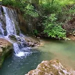 Spacious Countryside Escape בית נופש *