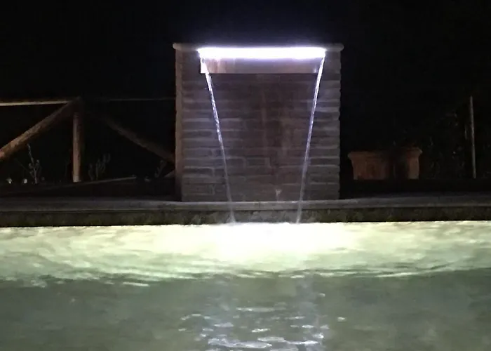 Nyaraló Spacious Countryside Escape *